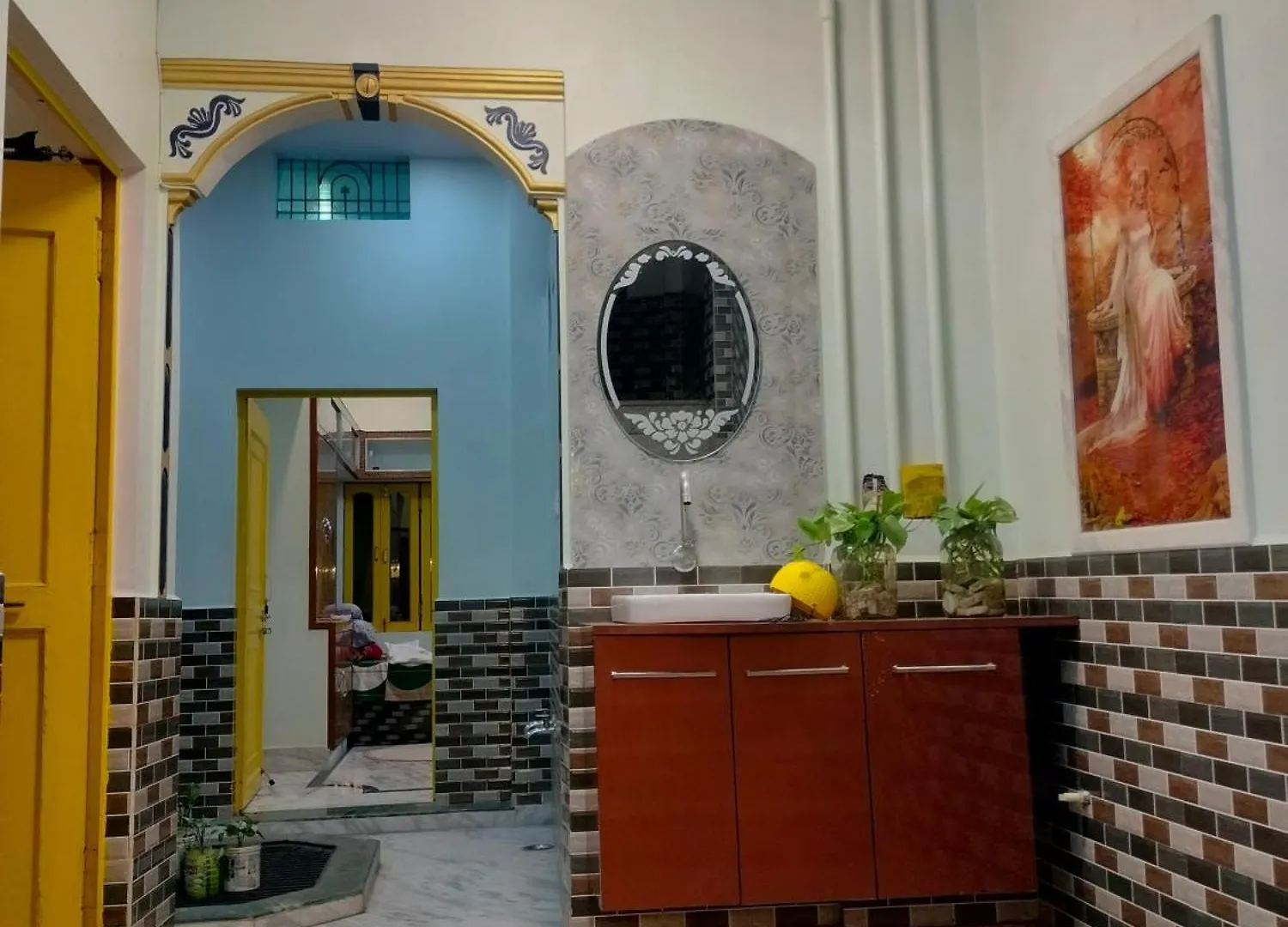 Nidhivan P. Guest House Варанаси